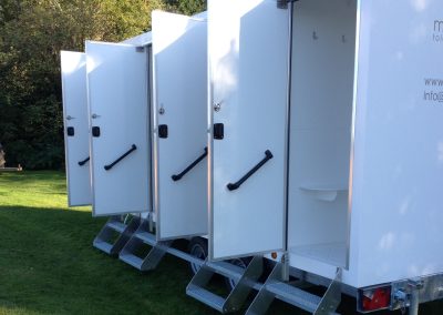 4 Bay Luxury Mobile Shower Units - doors open