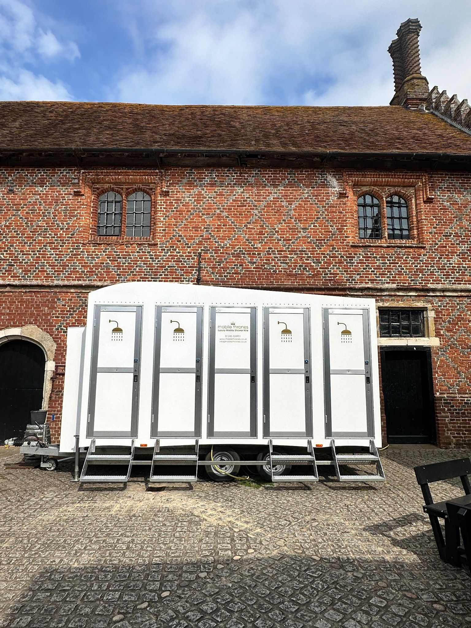 4 bay Luxury Mobile Shower Hire