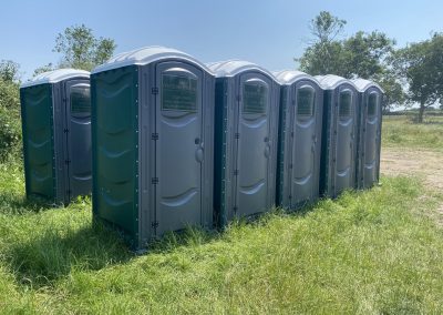 Chemical Protable Toilet Hire from Mobile Thrones 6