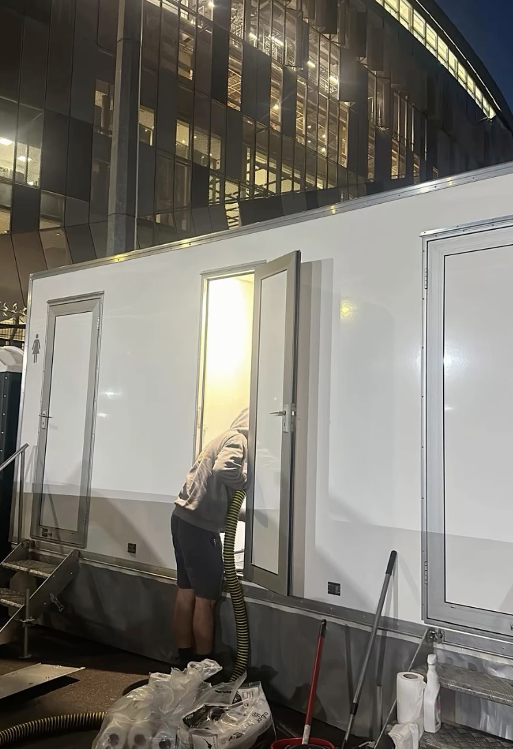 Long Term Toilet and Shower Hire